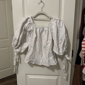 White puff sleeve cece top. Size small